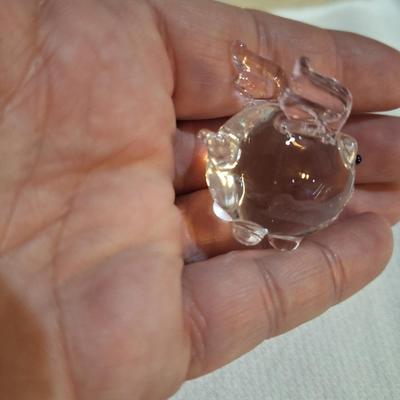 crystal glass flying big with pink wings- miniature