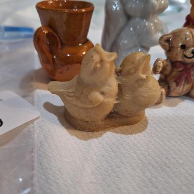 misc ceramic or other pottery items slightly bigger than a typical miniature but still small