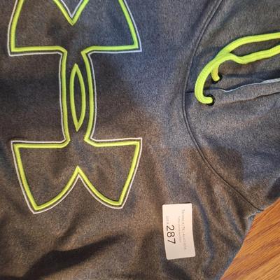 under armor hooded shirt