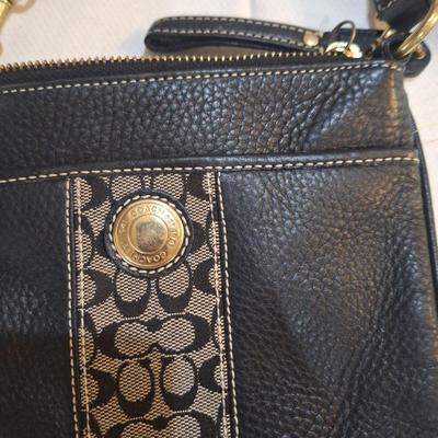coach messenger cross body handbag