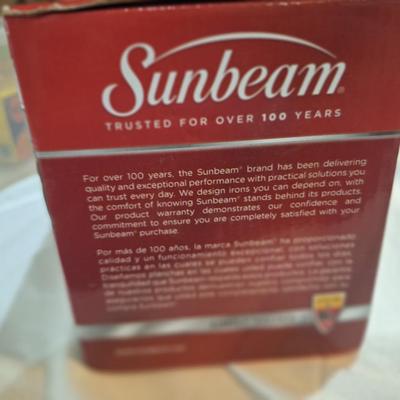 sunbeam steam iron with retractable cable