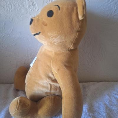Vintage stuffed bear- possibly Pooh