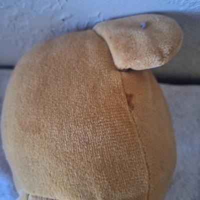 Vintage stuffed bear- possibly Pooh