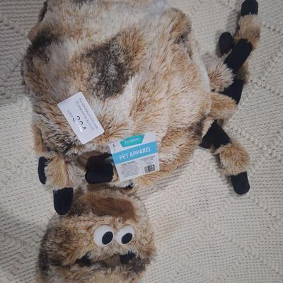 Halloween costume for small dogs- fluffy spider
