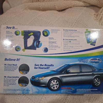 Mr Clean car wash kit