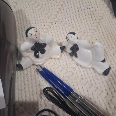 mixed lot of random items