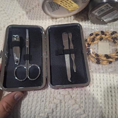 mixed lot of random items