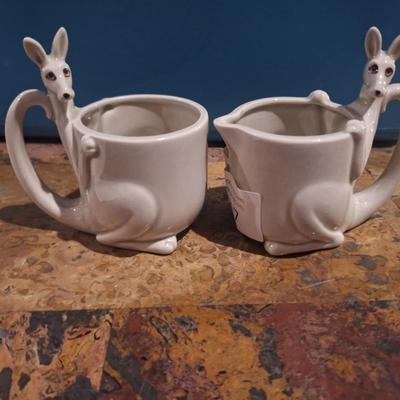 Vintage Fitz and Floyd sugar and creamer- read descr