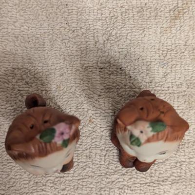 Kittens salt and pepper shakers made in Korea