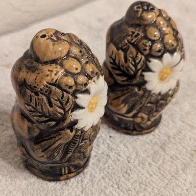 Flower and fruit salt and pepper shaker