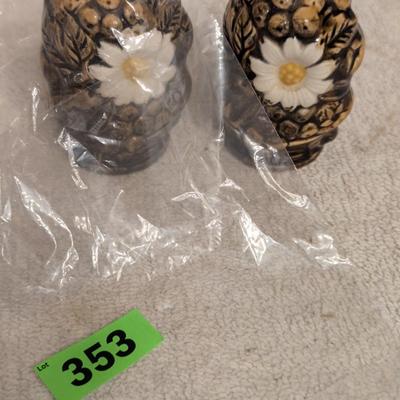 Flower and fruit salt and pepper shaker