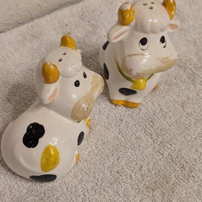 Cow salt and pepper shakers- ceramic
