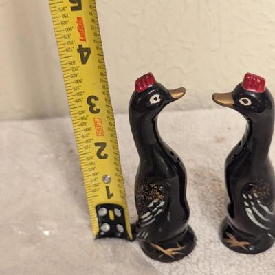 Ceramic ducks salt and pepper shakers made in Japan