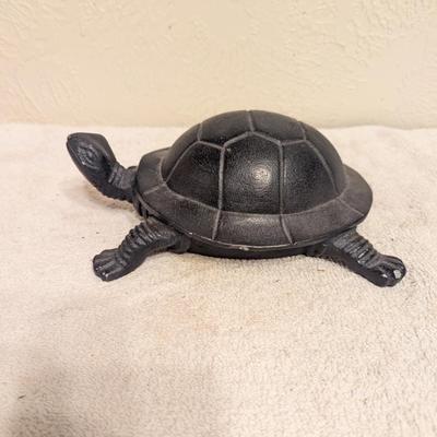 Cast Aluminum Turtle Sculpture- Art décor