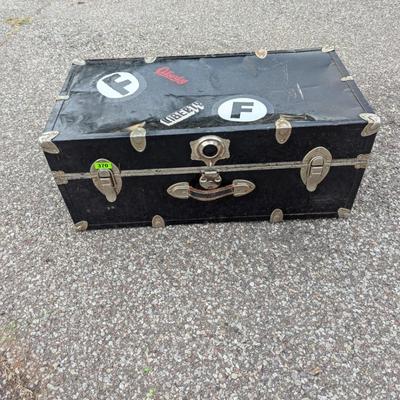 Black Trunk