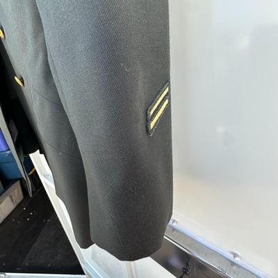 UNITED STATES ARMY SERVICE UNIFORM WITH BARS AMD PINS