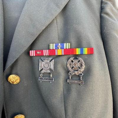 UNITED STATES ARMY SERVICE UNIFORM WITH BARS AMD PINS