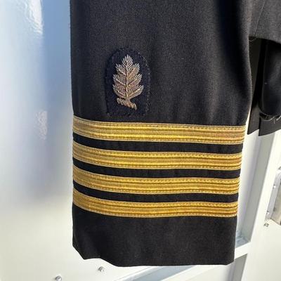U.S. NAVY DINNER DINNER DRESS BLUES UNIFORM