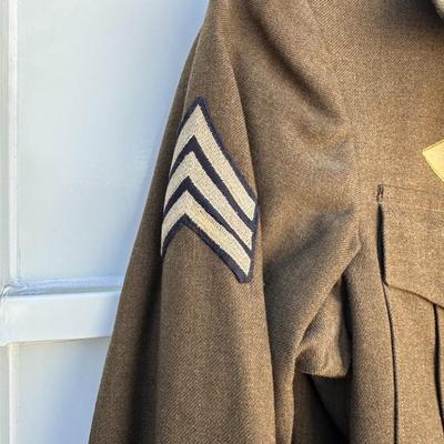 VINTAGE U.S. ARMY IKE JACKET