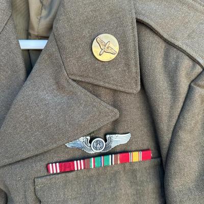 VINTAGE U.S. AIR FORCE “IKE” JACKET WITH PATCHES AND RIBBON RACK