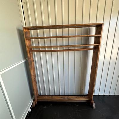 WOOD COAT RACK