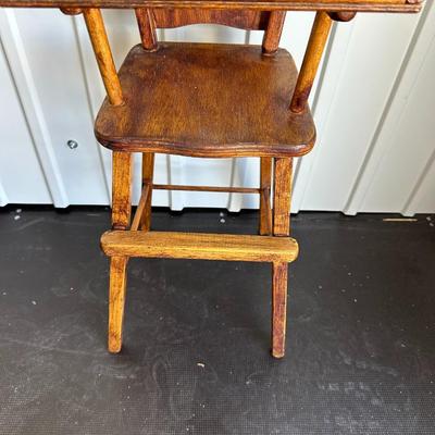 VINTAGE DOLL WOODEN HIGH CHAIR