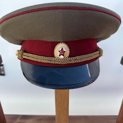 VINTAGE SOVIET UNION OFFICER CAP