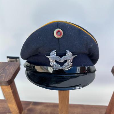VINTAGE GERMAN AIR FORCE PEAKED VISOR CAP