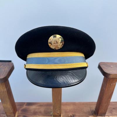 VINTAGE U.S. ARMY OFFICERS SERVICE UNIFORM BLUE SERVICE CAP