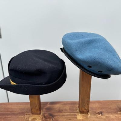 U.S. ARMY FEMALE SERVICE HAT AND UNITED NATIONS BLUE BERET
