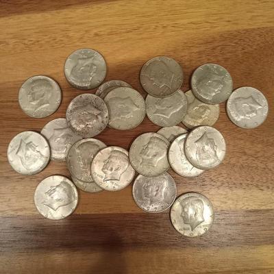 24 40% silver Kennedys halves