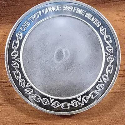 1 oz .999 fine silver round