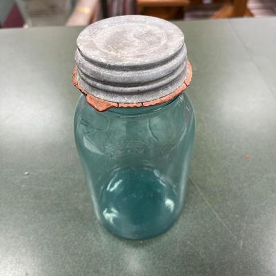 Sale Photo Thumbnail #1052: Vintage Blue Ball Round Qt Mason Jar #9 with zinc Lid