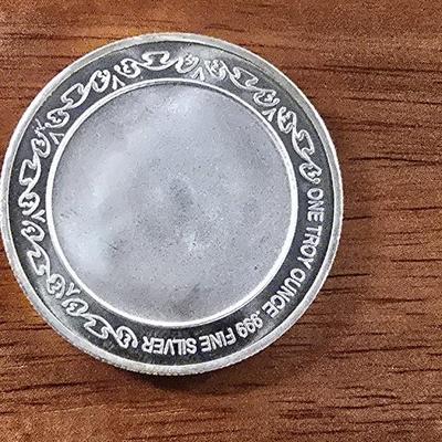 1 oz .999 silver round
