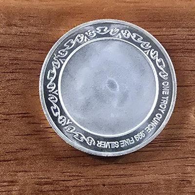 1 oz .999 silver round