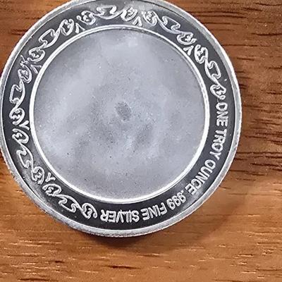 1 oz .999 silver round