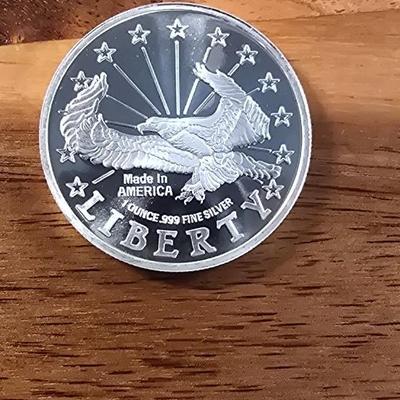 1 oz .999 silver round