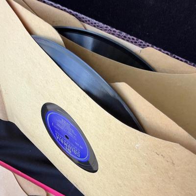 Lot 114 78 Record albums
