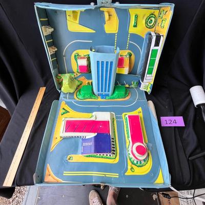 Lot 124 Matchbox City