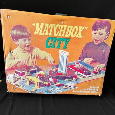 Lot 124 Matchbox City