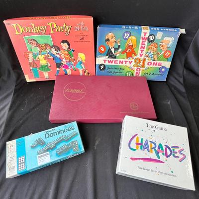 Lot 127 Lot of games