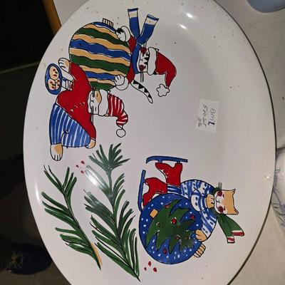 Cat plates