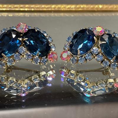 Sparkly clip on earrings