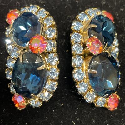 Sparkly clip on earrings