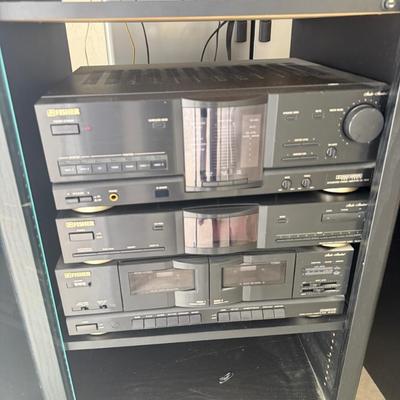 Fisher Stereo Component System 9535 with Speakers, Cabinet