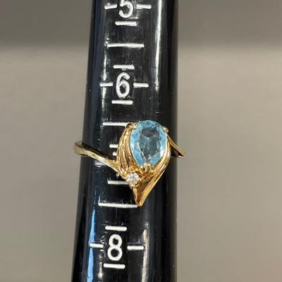 2 costume rings
