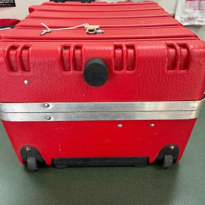 Rolling Hard Shell Hand Tool Box With Extendable Handle, Wheels and Key