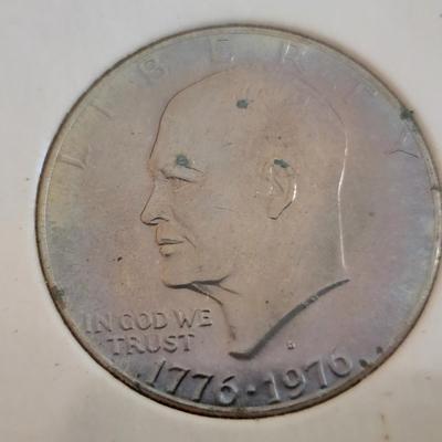 Framed United States Bicentennial Coin and Bill Tribute