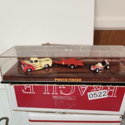 Lot of Die Cast Cars, Hot Wheels , Matchbox Lesney England, Ford Gt , Maisto Dodge Ram Quad Cab, Ford Model T 1915,