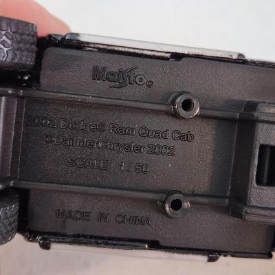 Lot of Die Cast Cars, Hot Wheels , Matchbox Lesney England, Ford Gt , Maisto Dodge Ram Quad Cab, Ford Model T 1915,